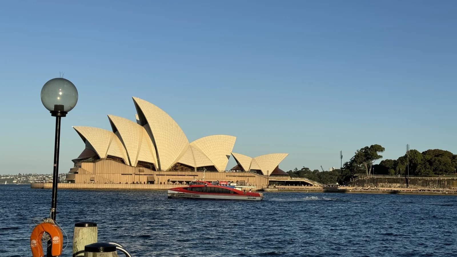 Circular Quay hotels near Sydney Harbour